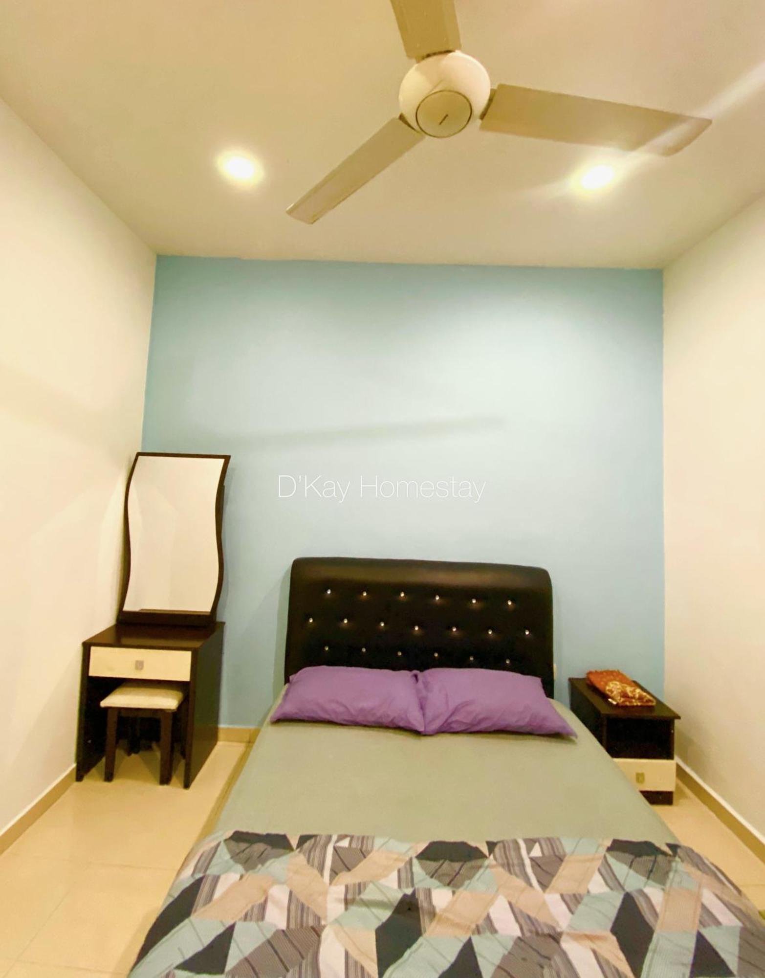 4 Bedrooms Homestay, Fully Aircond In Sendayan By D'Kay Homes I 10-15 Pax Seremban Extérieur photo