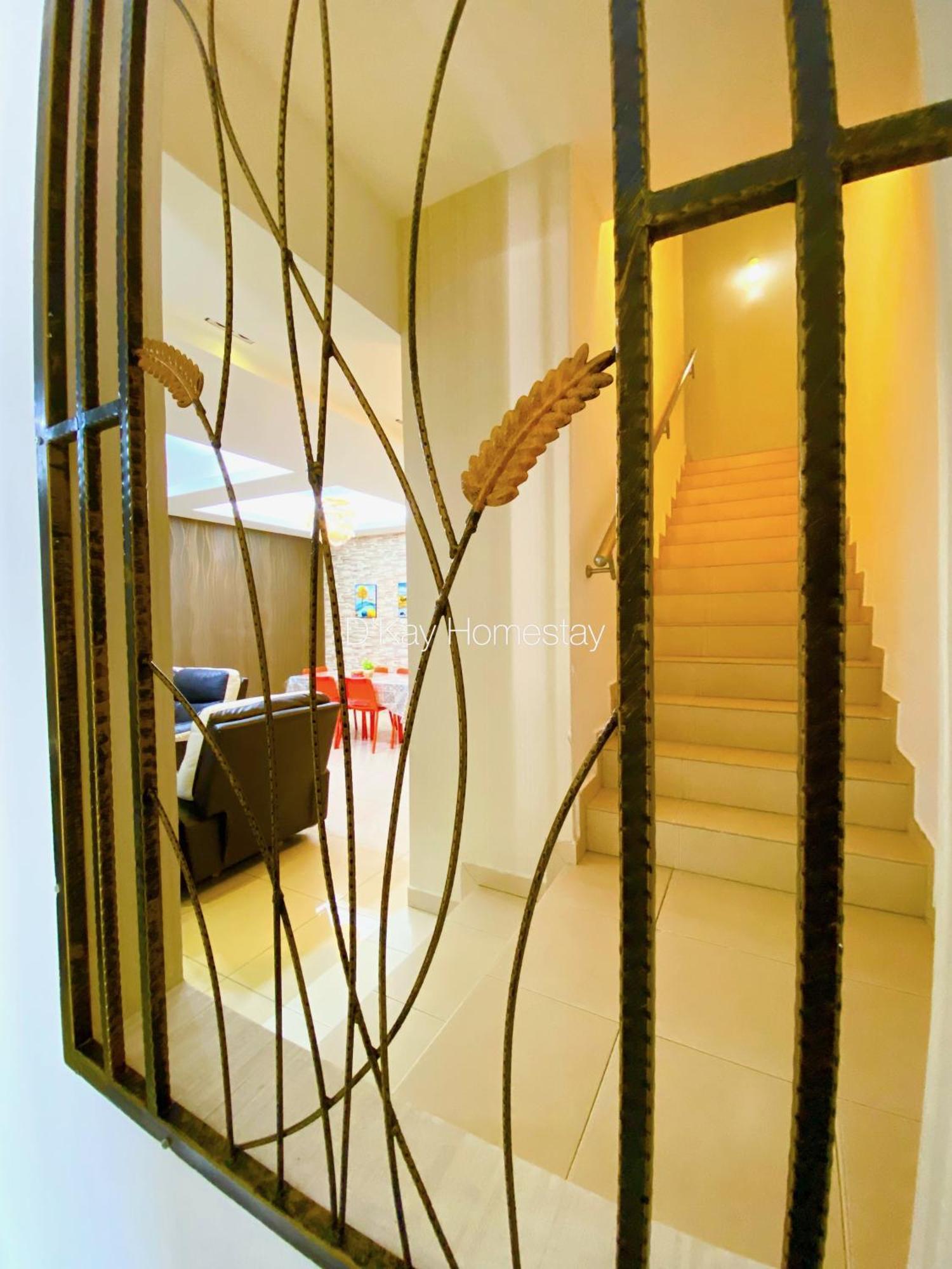4 Bedrooms Homestay, Fully Aircond In Sendayan By D'Kay Homes I 10-15 Pax Seremban Extérieur photo
